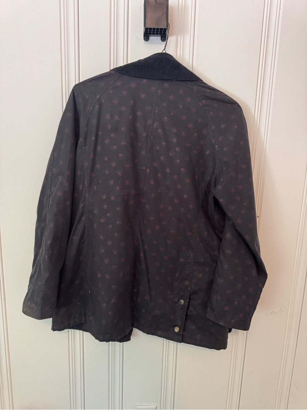 Barbour Women's Dark Floral Waxed Jacket - Black with Pink Detail - Picture 5 of 12